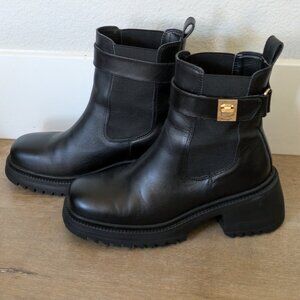 Steve Madden Leather Ankle Boots — Black, Size 7.5M, Detachable Strap